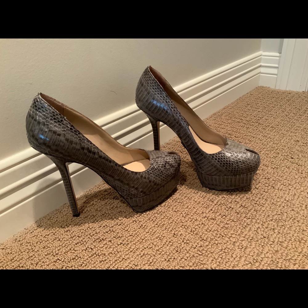 Unworn Sample Michael Kors Susana Platforms 7.5 US